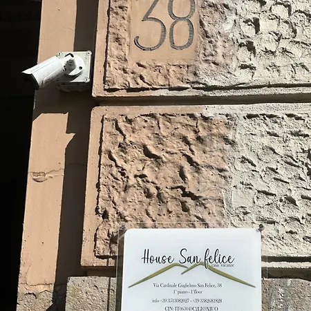 House San Felice Neapol